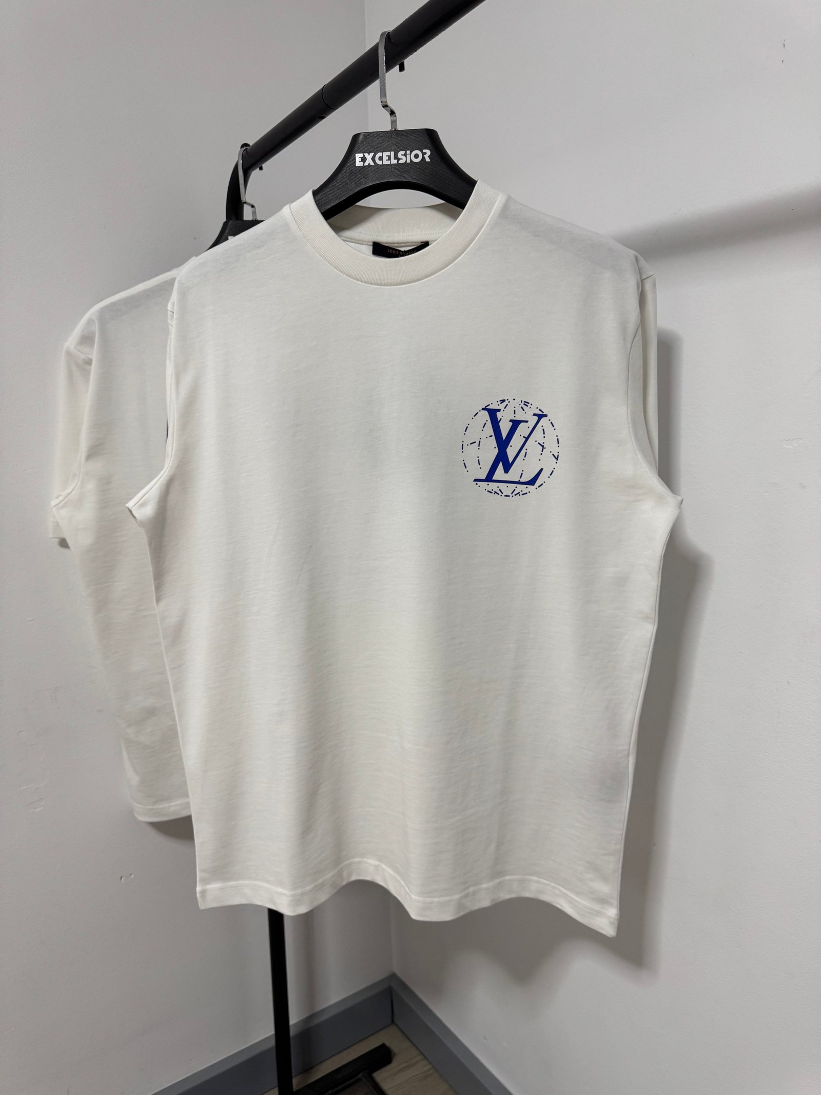 LV CAMISETA