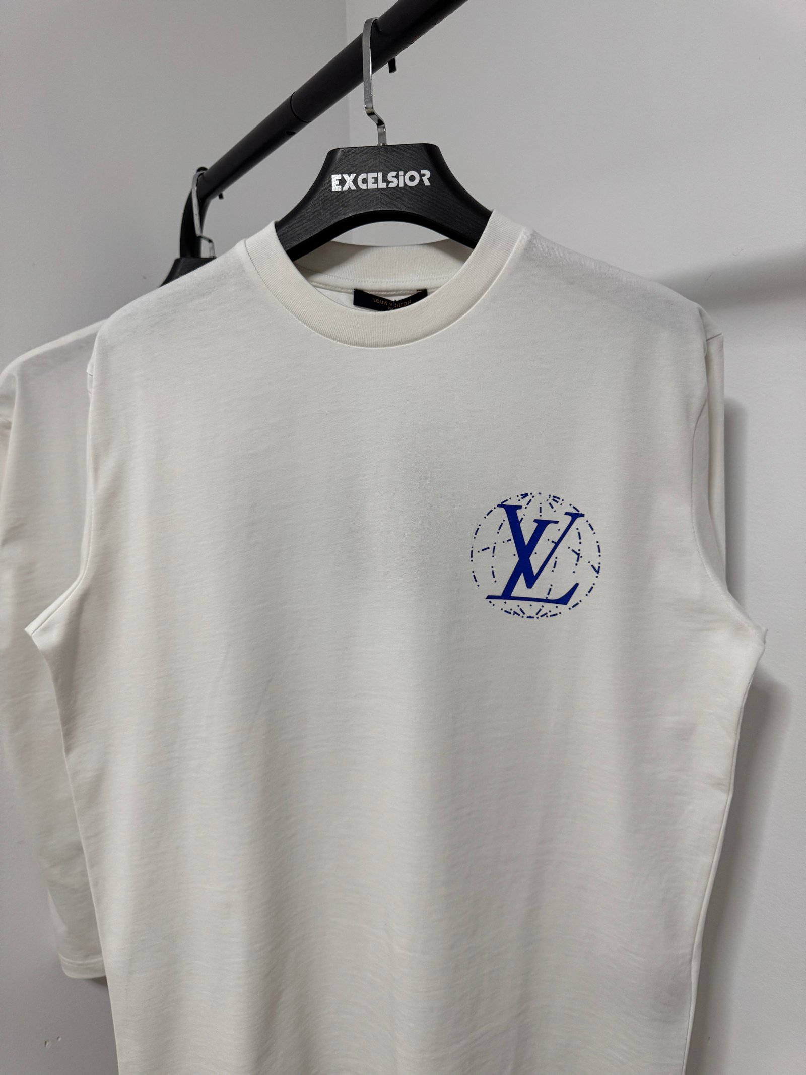 LV CAMISETA