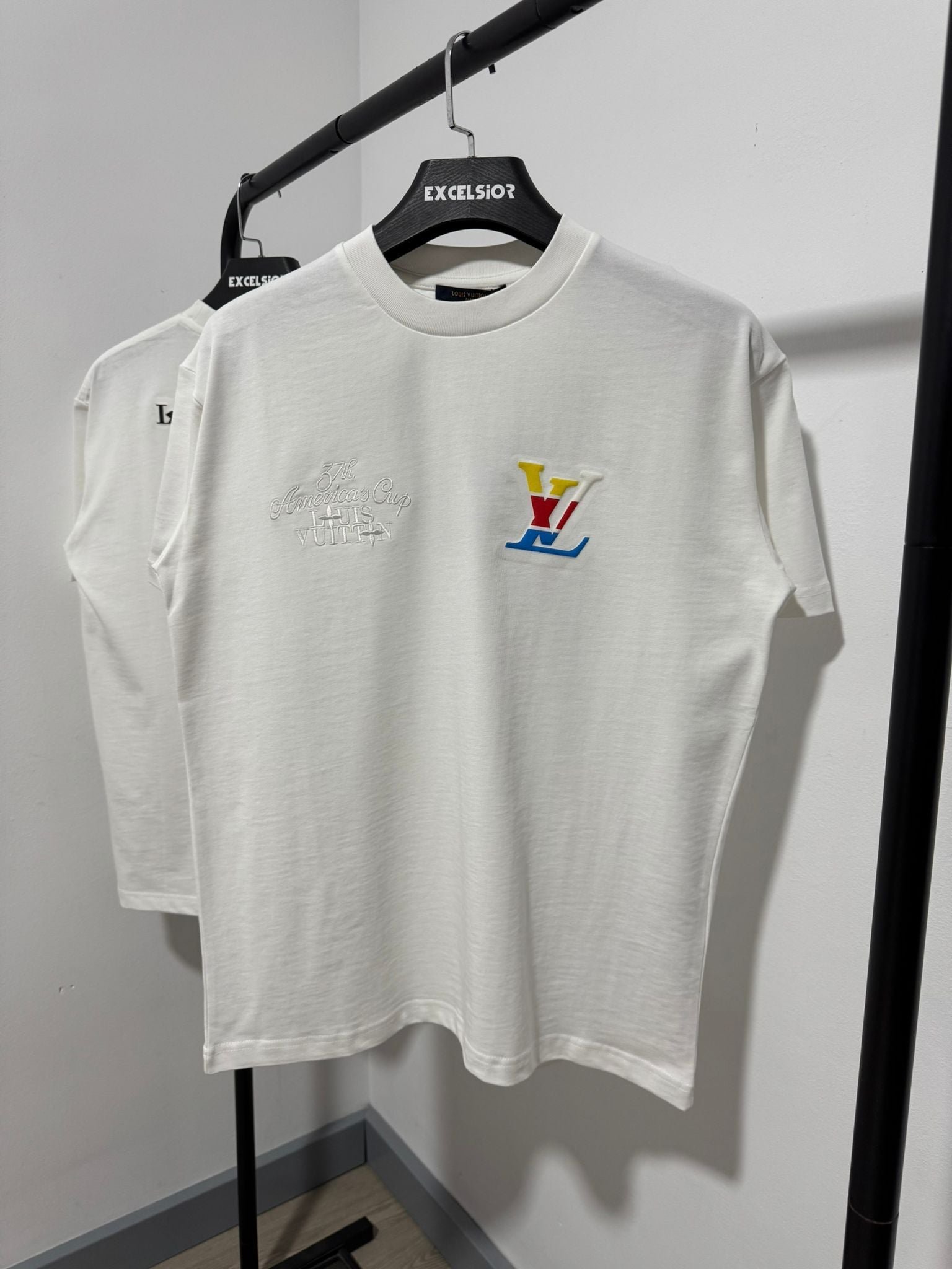 LV CAMISETA